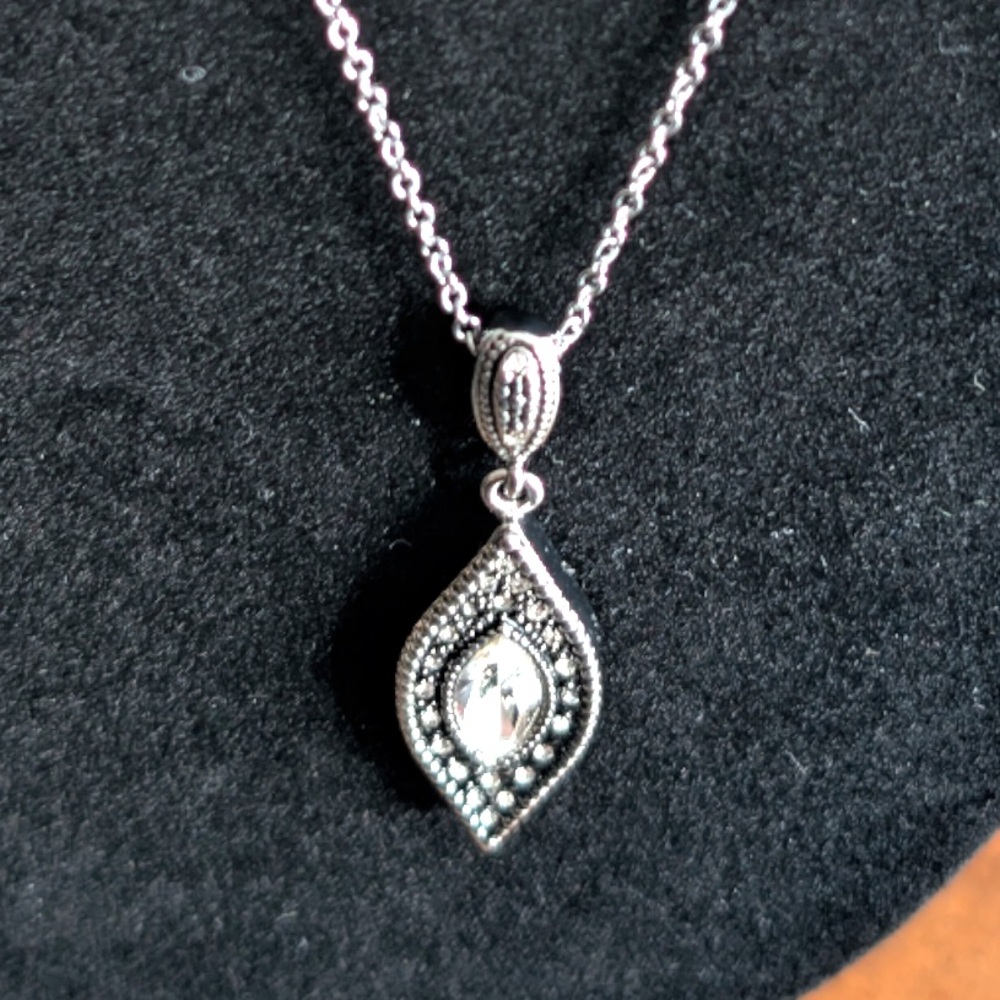 Caroline Néron | 👁️ .925 Sterling Silver Gemstone Drop Necklace